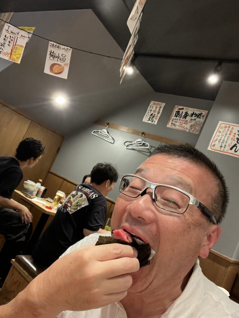 寿司はうまい