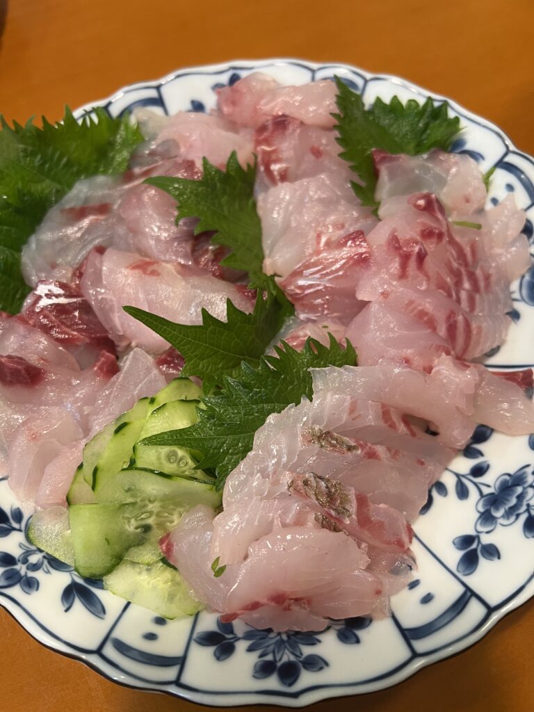 真鯛と黒鯛の刺身
